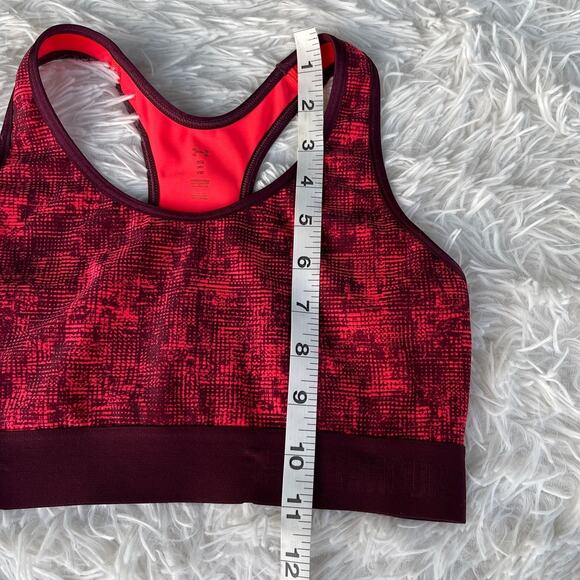 UNDER ARMOUR Activewear TOP Women Sz S Slightly used - Picture 4 of 5